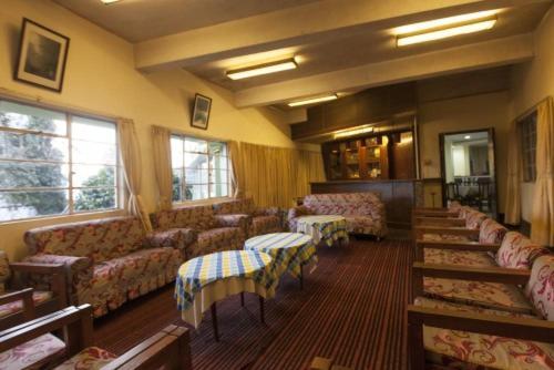 Darjeeling Tourist Lodge Esterno foto