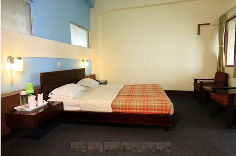 Darjeeling Tourist Lodge Esterno foto